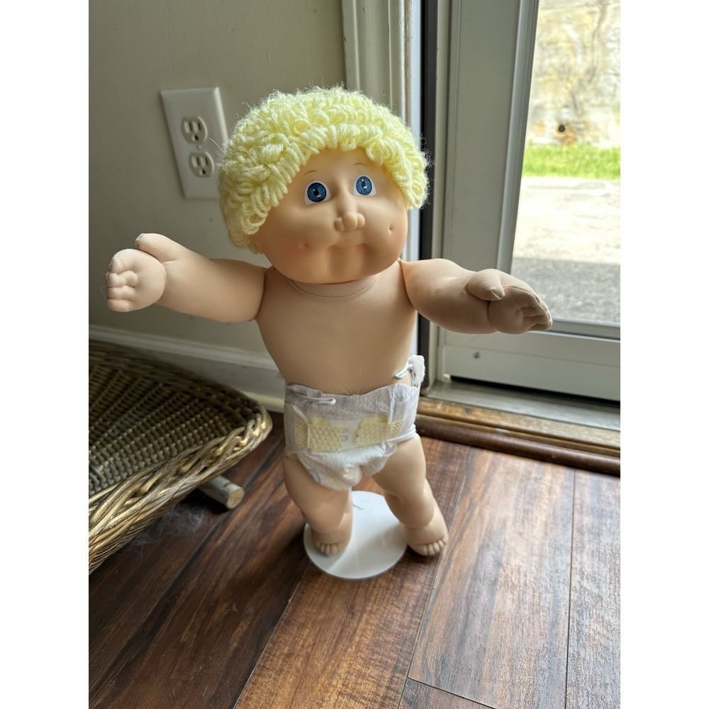 1985 Cabbage Patch Kid HM2 Brat Face Girl Blue Eyes Lemon Loops Yarn Hair P Fact